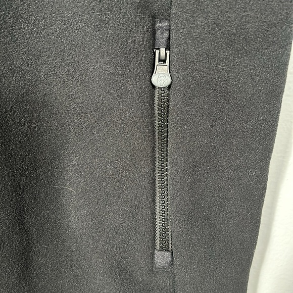 Men's Greyson Algonquin Primaloft Black Fleece Golf Vest Medium - Picture 14 of 16